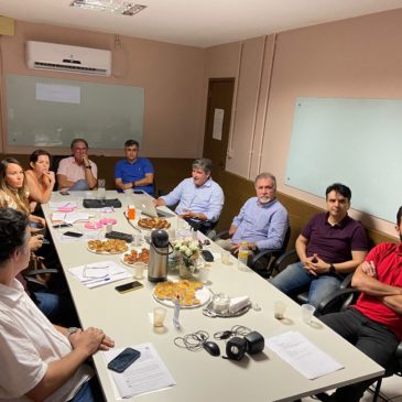 Reunião sobre o Centro do Recife